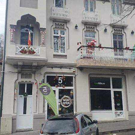 Downtown Park Loft Apartment Sinaia Exterior photo